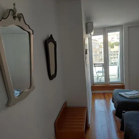 Big Terrace Apartment-graca Lisboa